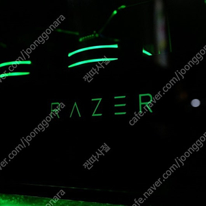 RAZER 레이저 토마호크 ATX 케이스 로고 조명 튜닝 제품