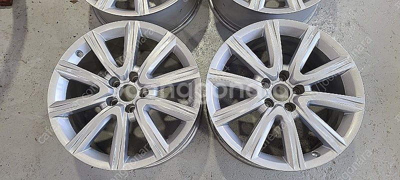 아우디 a6 실버 18인치 순정휠 대품판매20만원--2