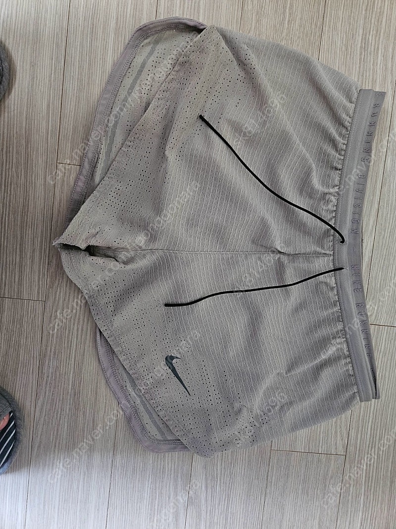 나이키2인치러닝쇼츠