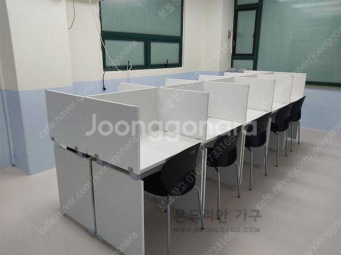 독서실 책상--3