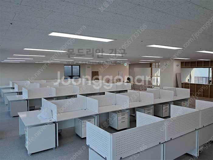 독서실 책상--8