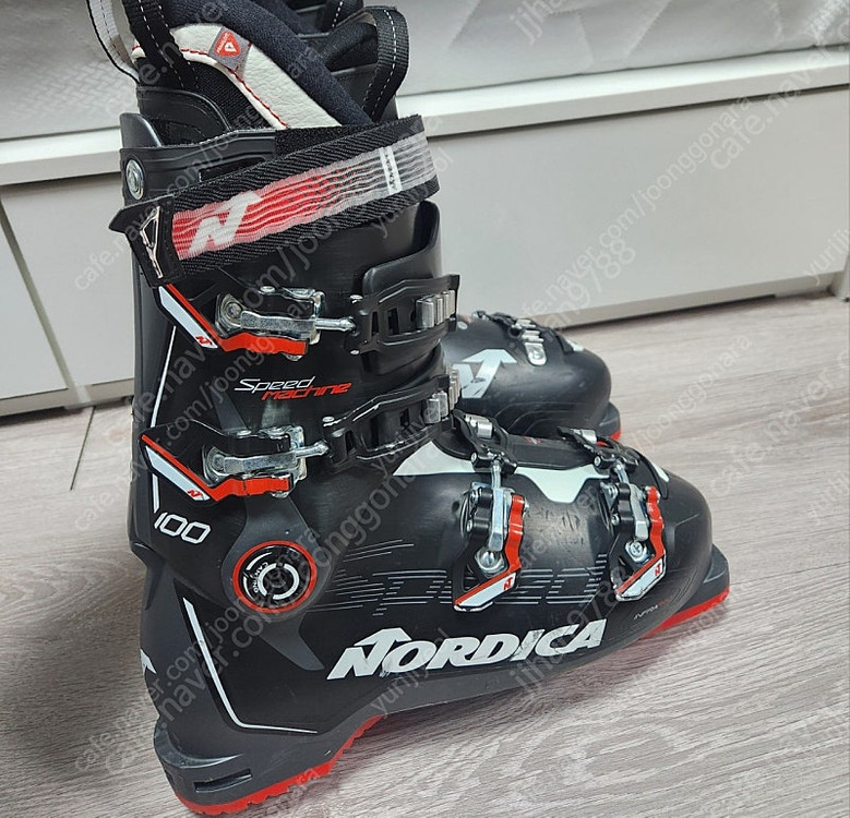 아토믹 162cm 회전스키va73상태좋음.스키부츠 240~255~260~270~275~280있음 스키복 풀세트--9