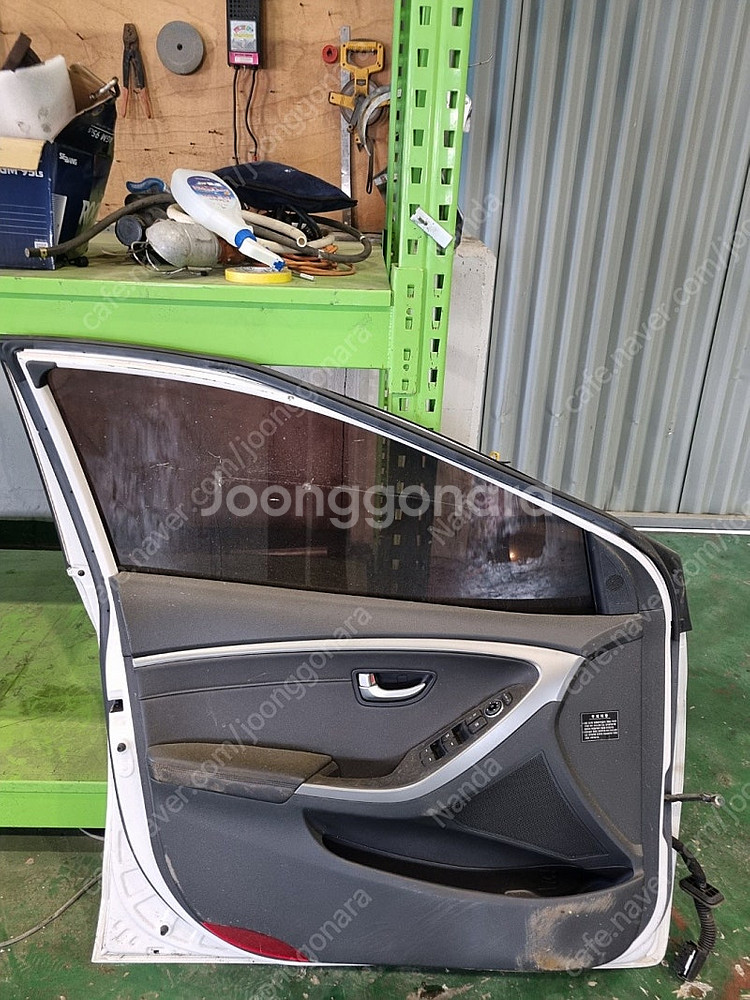 i30 문짝 트렁크 중고부품 판매 합니다.--8