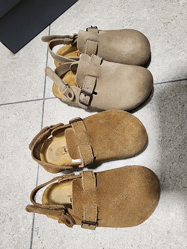 어그 키즈 보스턴 샌들 9/10 사이즈--7