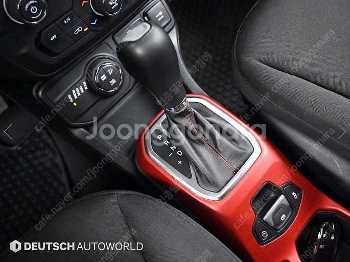 중고차 지프 레니게이드 2.0 디젤 AWD 트레일호크 ...--3