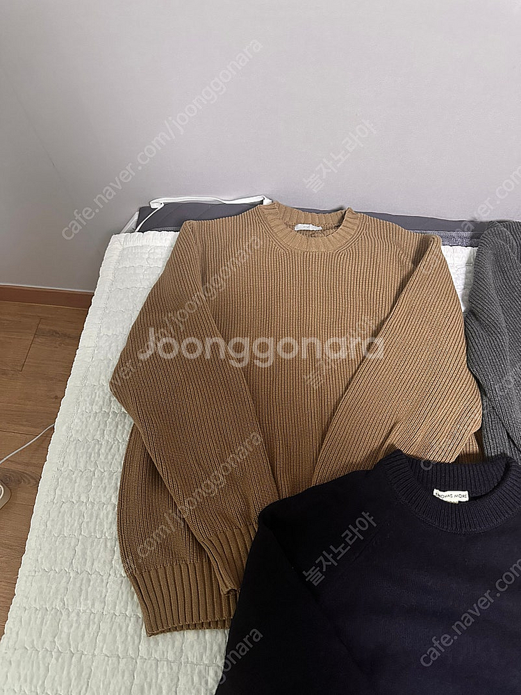 겨울니트 한꺼번에 저렴하게 팔아요!!!!! 토마스모어 ...--1