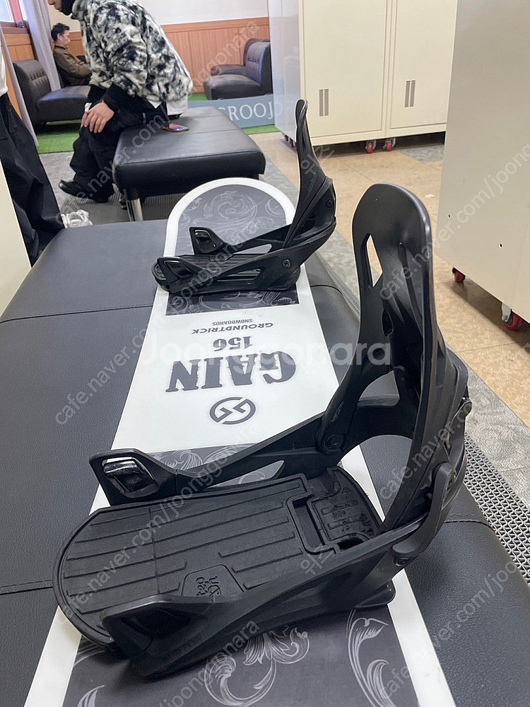 스텝온 바인딩 m 팝니다.--4