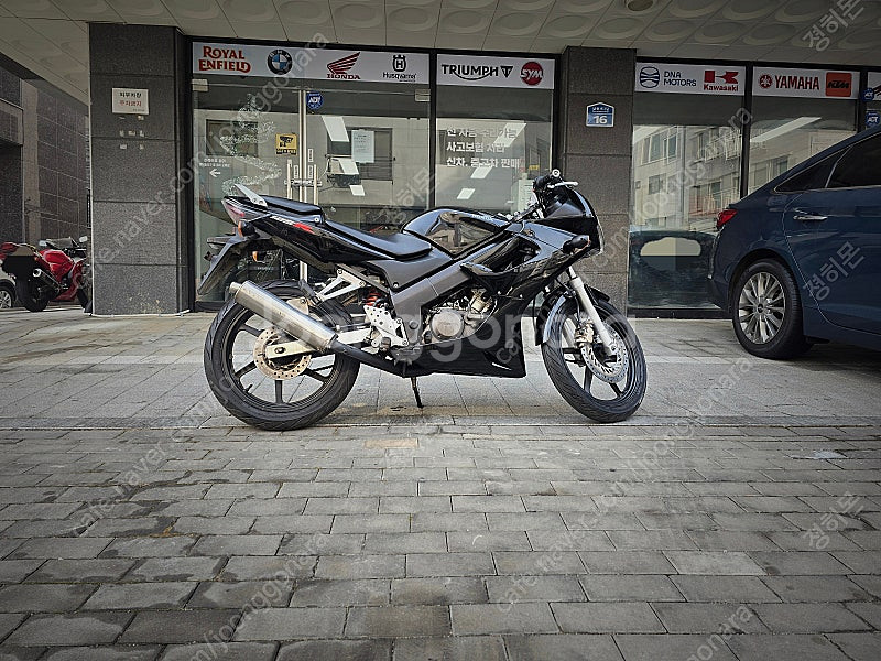 CBR125 04 11722km--0