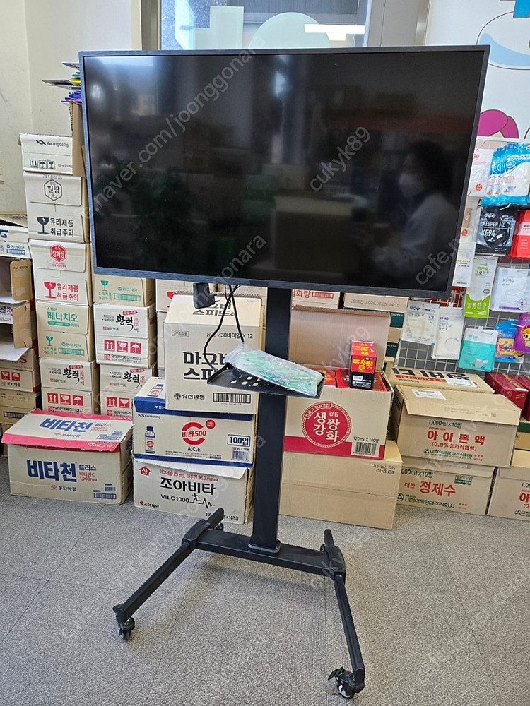 티비모니터 40인치 거치대포함 이미지