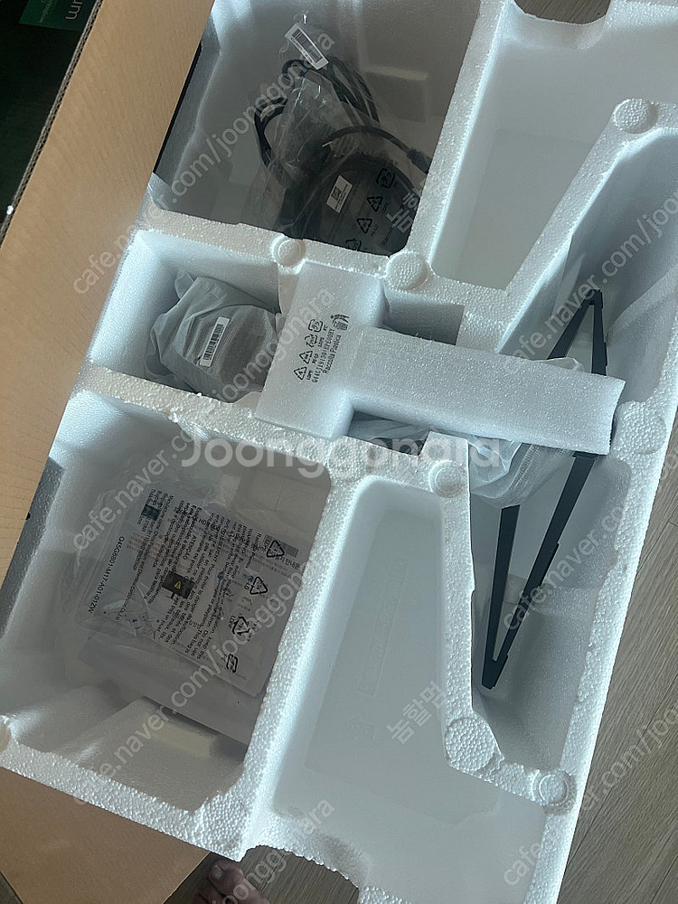 필립스 32인치 4k 60hz 모니터 326m--6