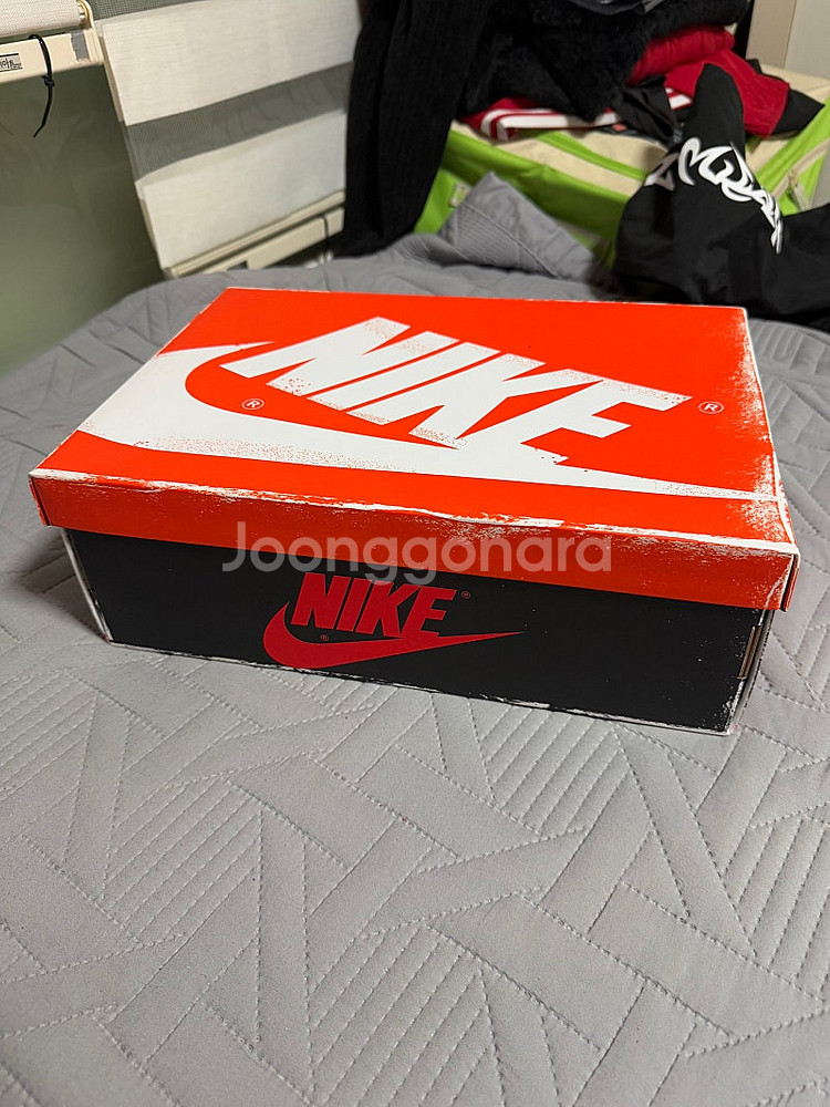 Jordan 1 Retro High OG Chicago...--1