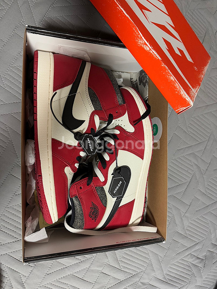 Jordan 1 Retro High OG Chicago...--7