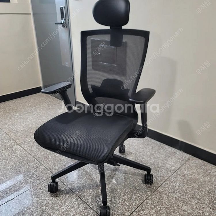 시디즈 T50 AIR HLDA 블랙 a급 판매합니다--0