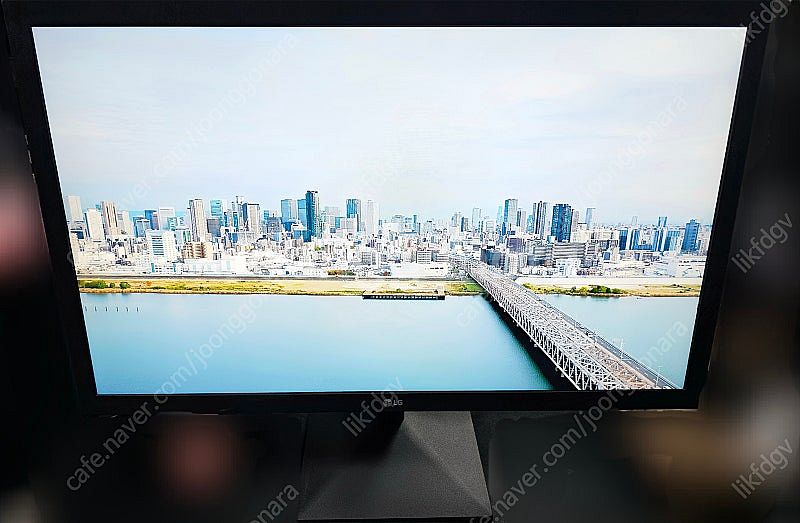 LG 24인치 LED 모니터 24MK400H 팝니다--1