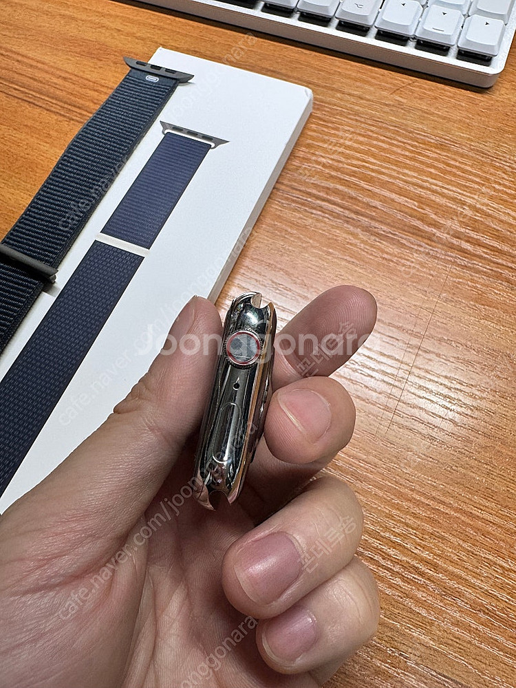 애플워치8 스테인리스 실버 45mm--4
