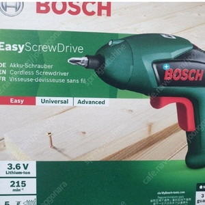 bosch EasyscrewDrive 충전 스크류드라이버. 택포