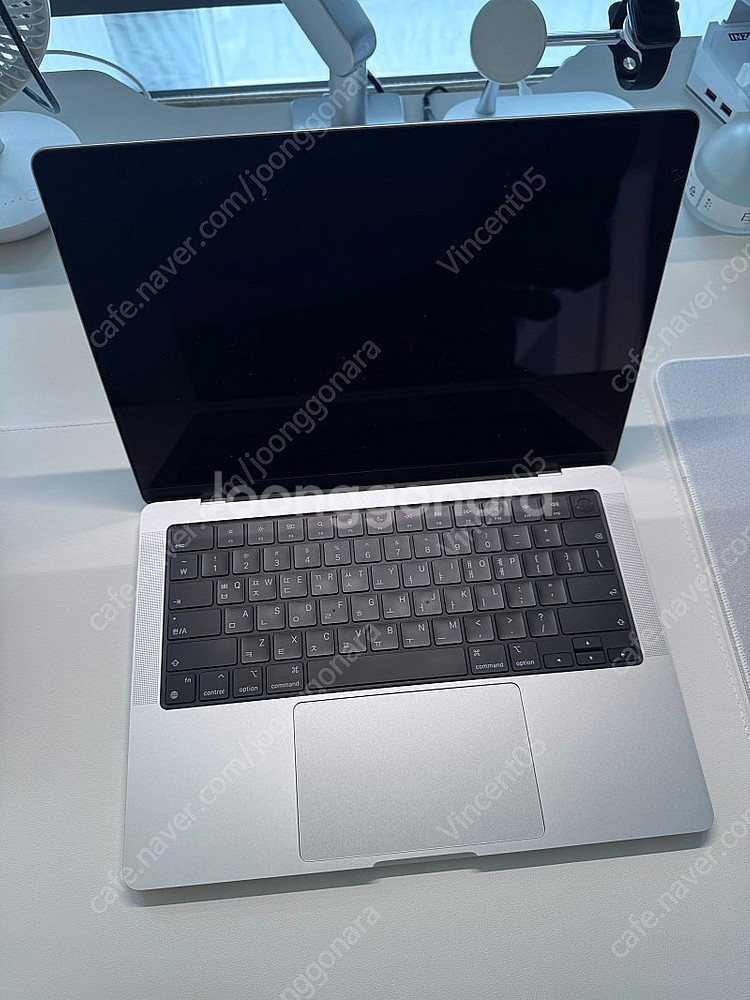 맥북 프로 14 M3 Pro 실버 / 18GB / 51...--5