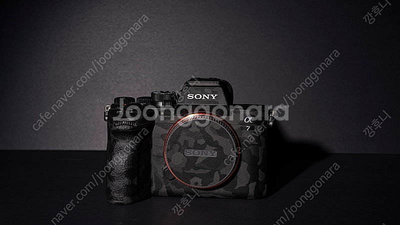 소니 a7m4팝니다--0