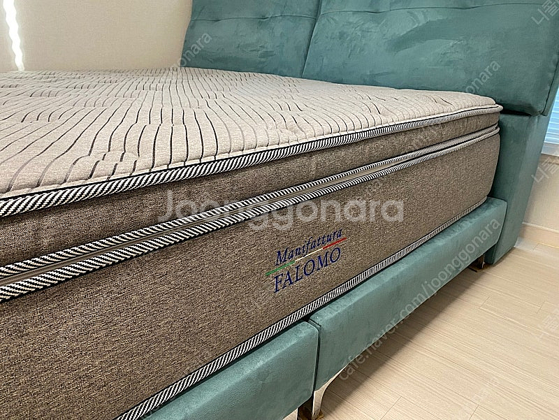 팔로모 라지킹사이즈 침대 판매합니다.--1