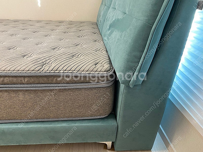 팔로모 라지킹사이즈 침대 판매합니다.--3