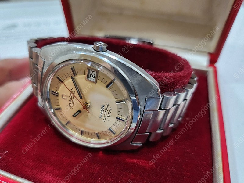 오메가 컨스틸레이션 f300 이미지