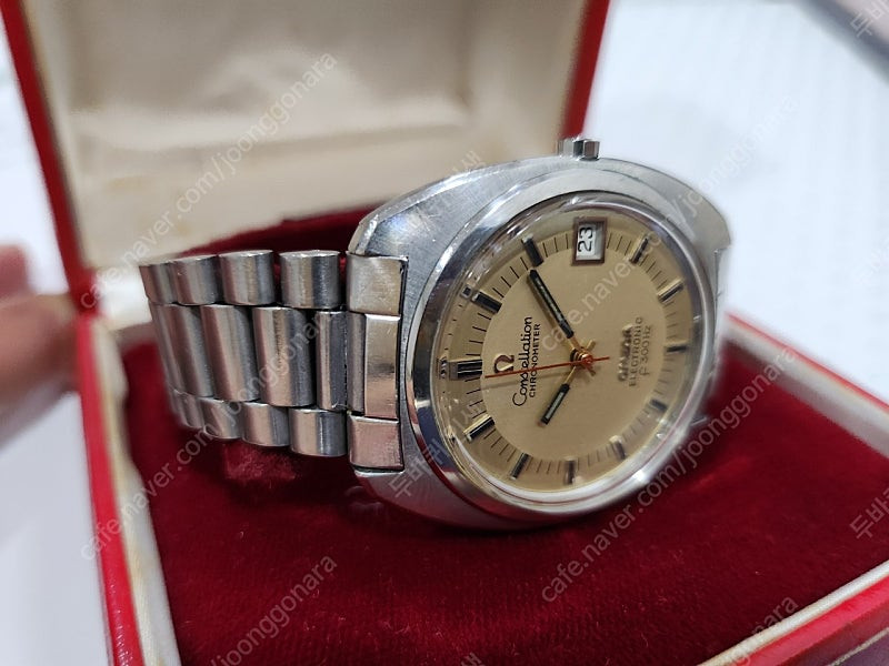 오메가 컨스틸레이션 f300 이미지