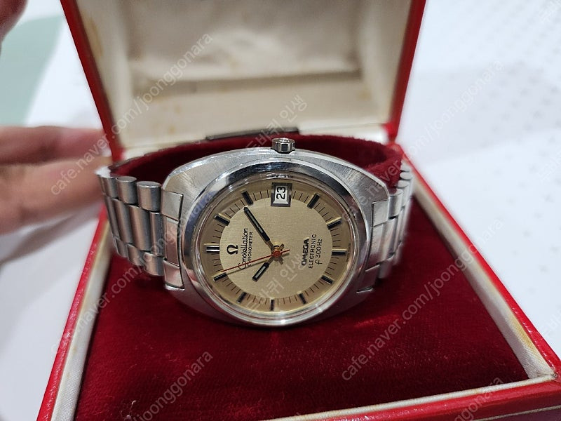 오메가 컨스틸레이션 f300 이미지