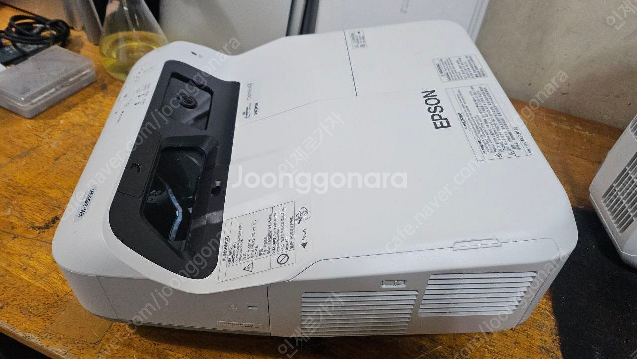 고급형 엡슨 초단초점 EB-695wi 거의 새것--3