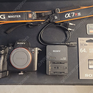 소니 Sony A7R3 (A7RM3) 팝니다