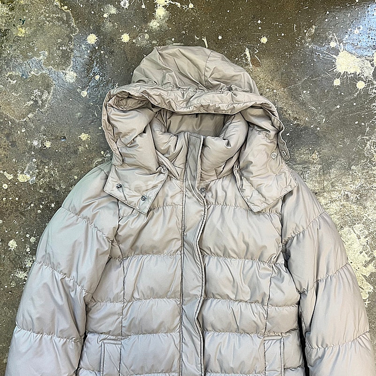 M) 유니클로 울트라 라이트다운 경량 패딩 하프패딩 롱패딩--1