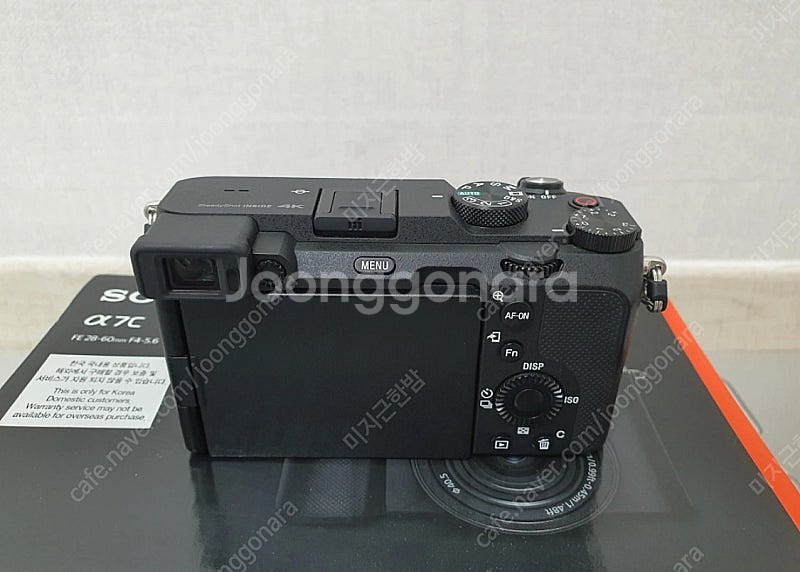 소니 a7c 블랙 바디 500컷 이하 판매합니다--2