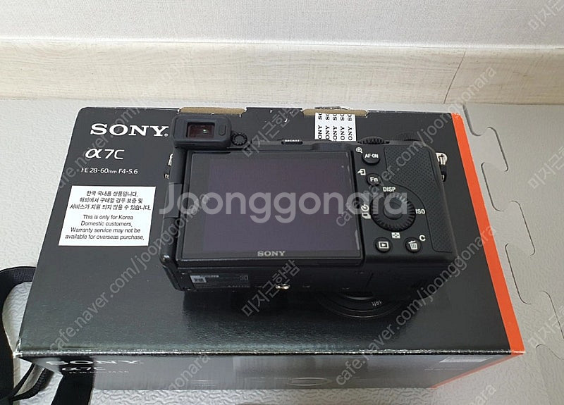 소니 a7c 블랙 바디 500컷 이하 판매합니다--3