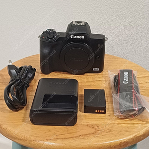 캐논 미러리스 eos m50 상태좋음 1700컷