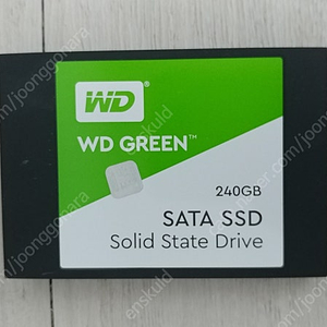 WD 240기가 SSD 판매 합니다.