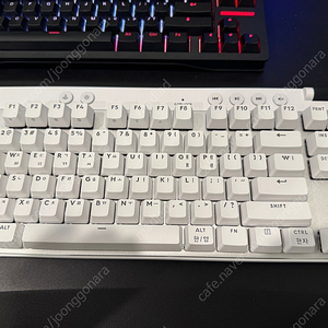 로지텍 G PRO X TKL RAPID 화이트 판매합니다