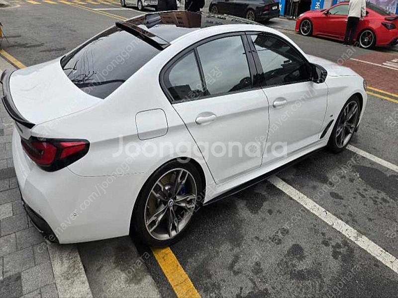 BMW 5시리즈 (G30) M550i xDrive 선착...--3