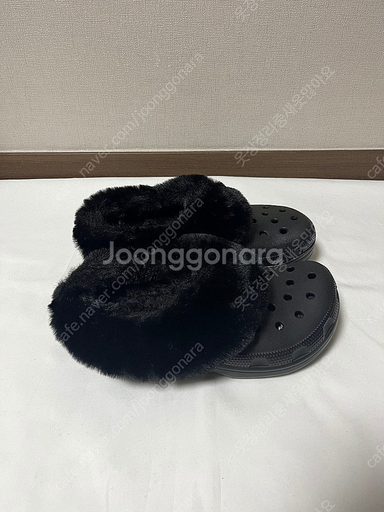 크록스 털크록스 겨울 슬리퍼 블랙--1