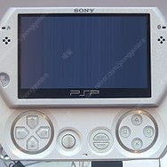 고장난 psp go 화이트 삽니다