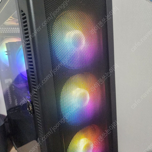 컴퓨터(5800x, b550, rx6700xt, ddr4 3600 64g, p31 1tb)