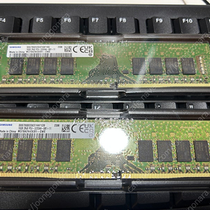 삼성 데스크탑 메모리 DDR4 16G 3200 램