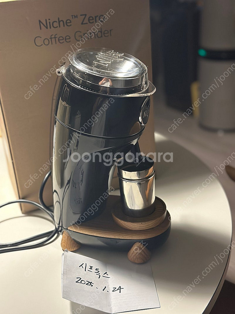 니체제로 국내정발 블랙 팝니다.--0