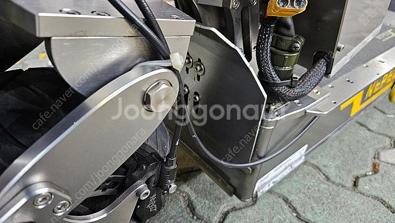 최상급 킥보드 위패드 sff2 팝니다.--5