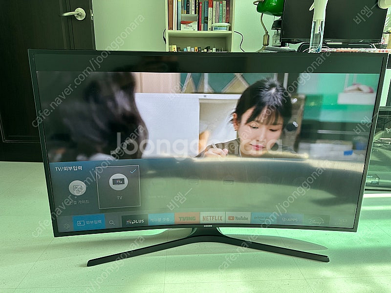 삼성 49인치 커브드 TV팝니다.--0