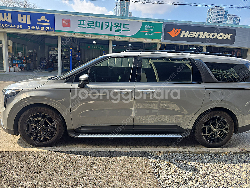 24년 2월 카니발 7인승 리무진 판매합니다.--2