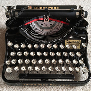 underwood 4 bank portable 구합니다.