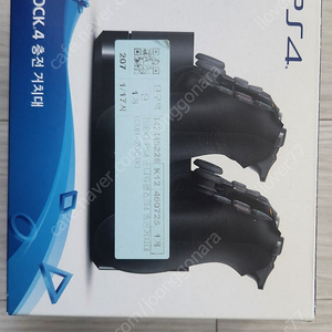 PS4 듀얼쇼크4 충전거치대 팝니다