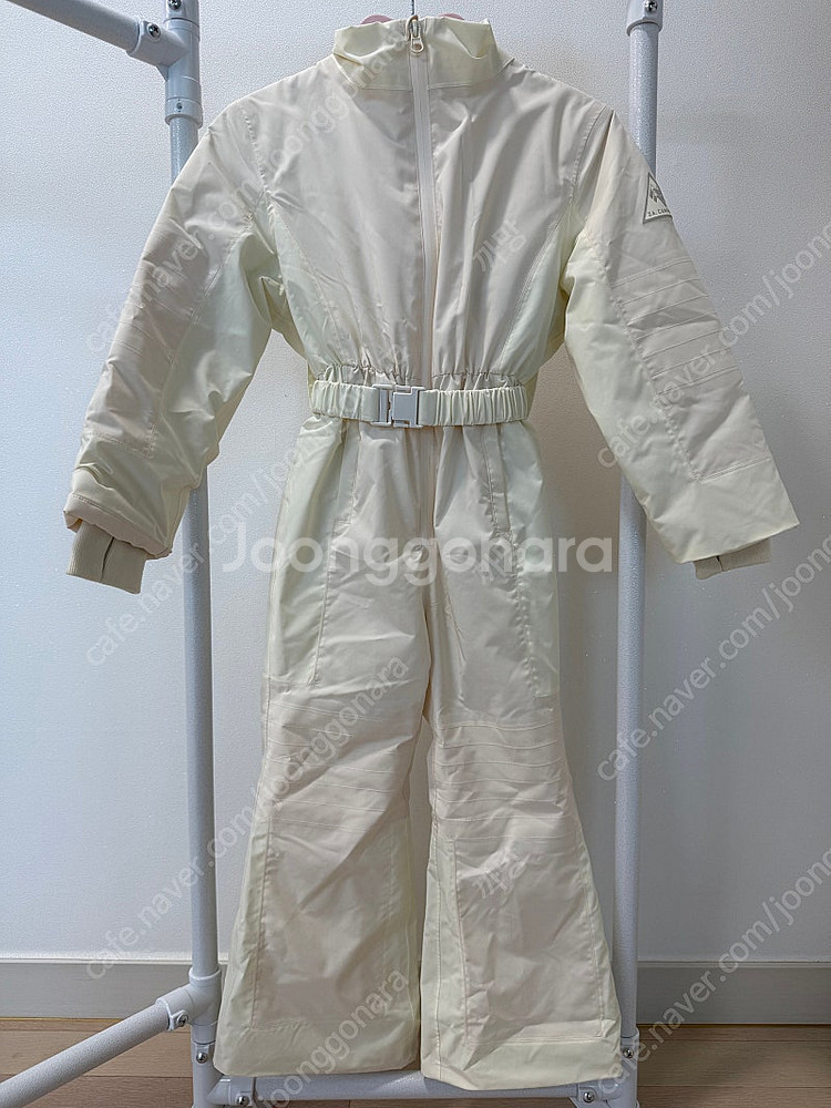 자라 키즈 화이트 스키복 116 사이즈--0