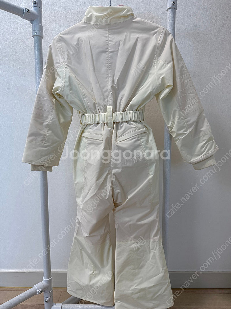 자라 키즈 화이트 스키복 116 사이즈--1