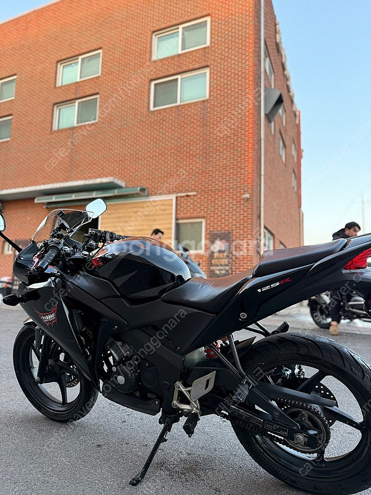 [점검완료]혼다 CBR125R 16년식 3만KM 블랙 ...--7