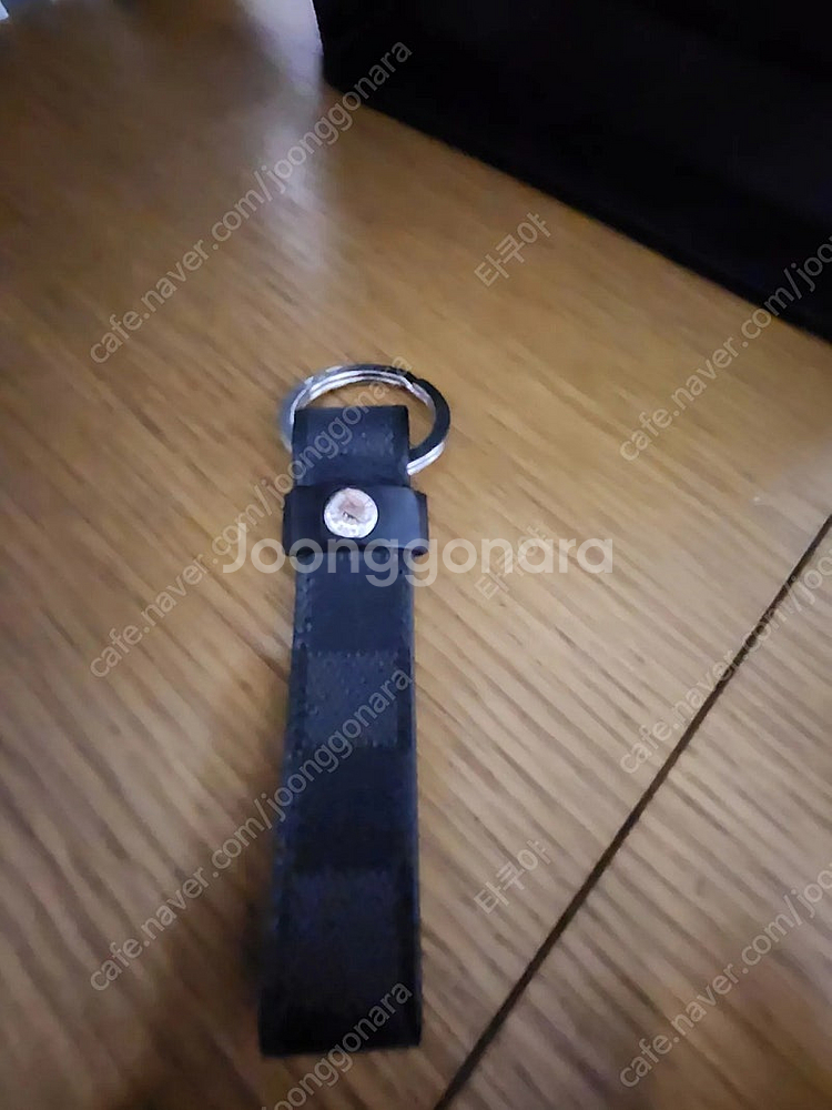 루이비통 키링 정품 팝니다--1